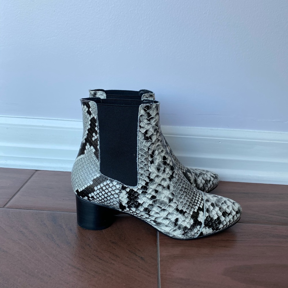 Witchery Snake Print Boots - Picture 4 of 4